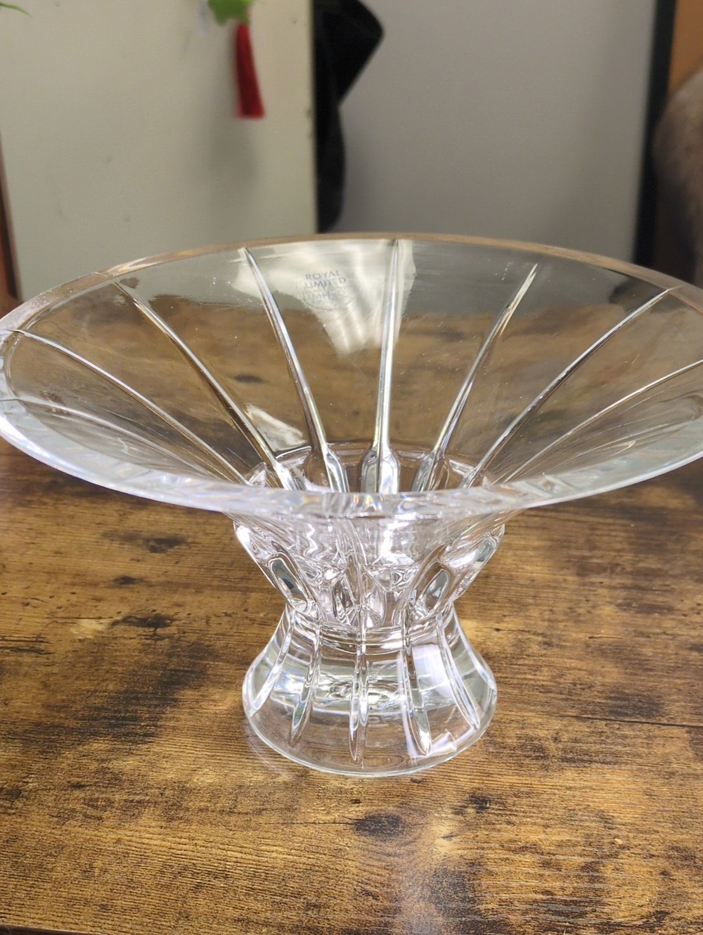 Royal Limited Pedestal Bowl